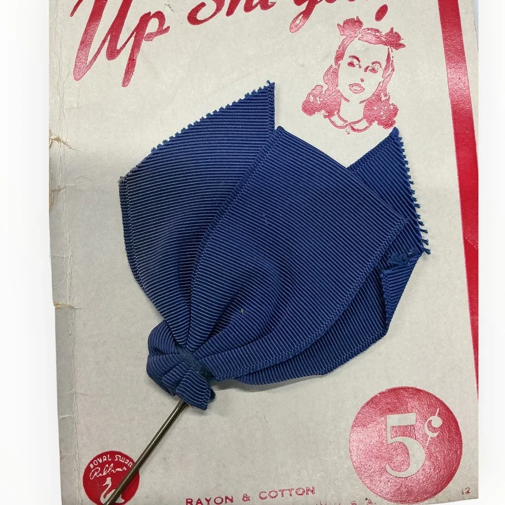 Vintage 1940s Royal Swan Ribbon Hair Bow NOS Original 5 Cent Display Card